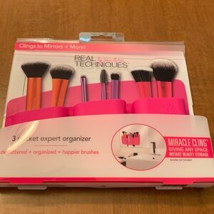 Real Techniques 3 pocket organizer